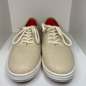TAN SHOES